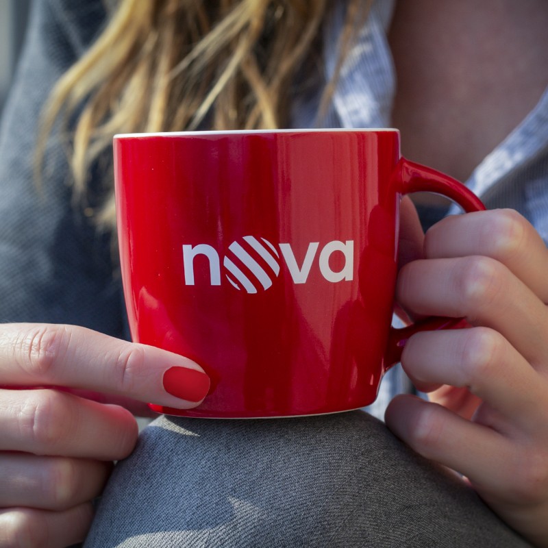 Hrnek Nova